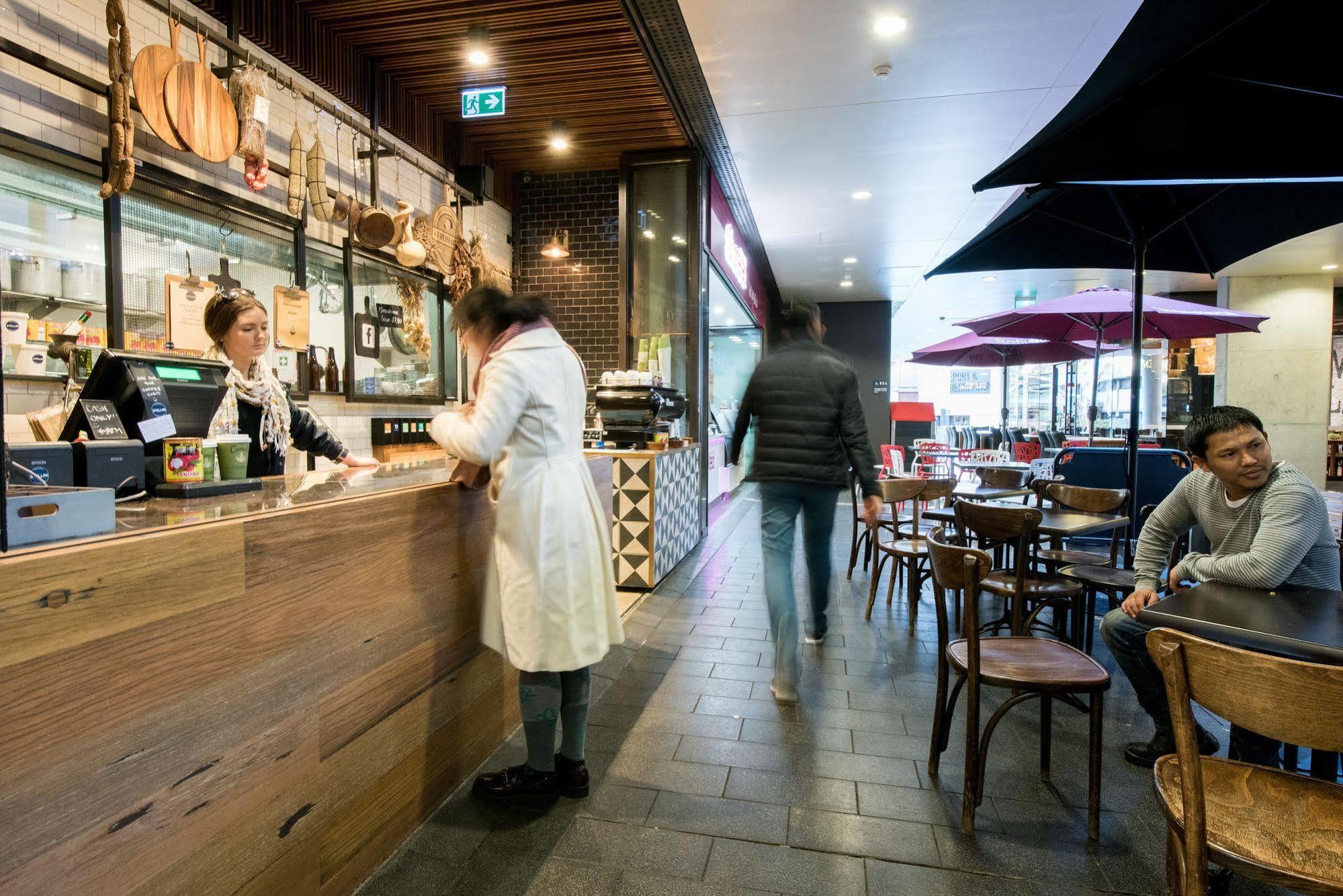 Racecourse Space Pop Up Randwick Екстер'єр фото